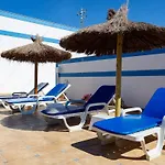Sobral 28 *